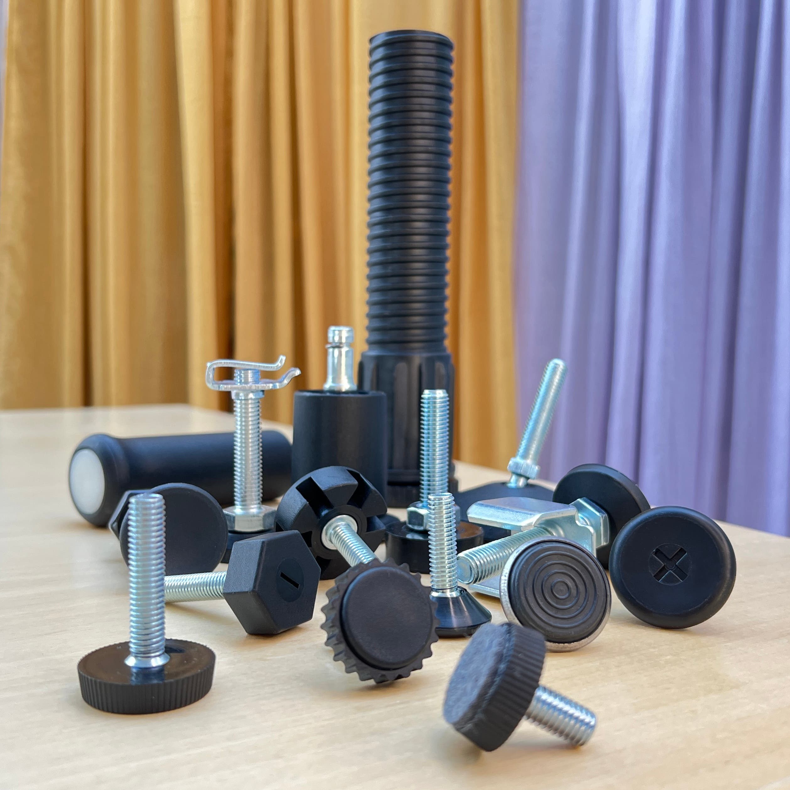 Adjustable feet